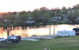 Suncatcher Lake & RV Resort