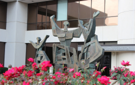 Mutual Understanding Family Statue
