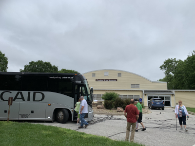 Tour bus in front of the Frontier Army Museum 